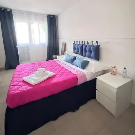Mia Mondello, 200m To Beach, Private Parking Willa