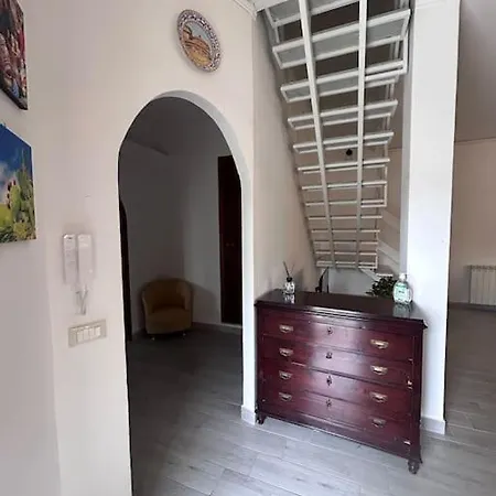 Mia Mondello, 200m To Beach, Private Parking Willa *