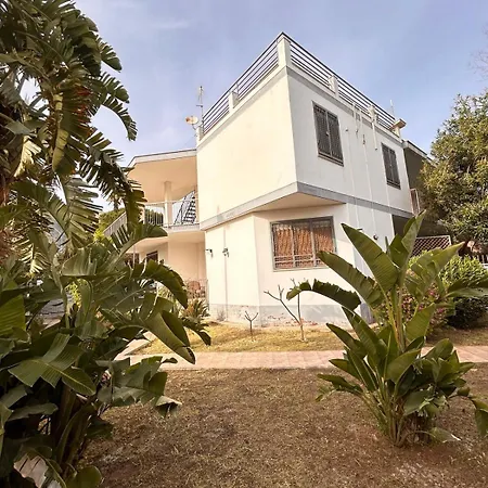 Willa Mia Mondello, 200m To Beach, Private Parking